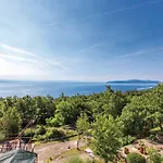 Апартаменты Breathtaking View On Mediterranean Sea And Islands Ловран